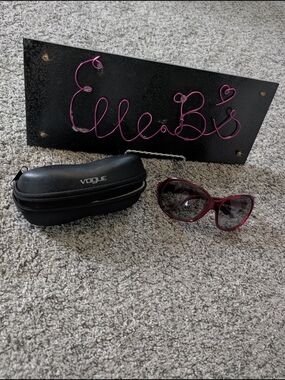 Used Condition Vogue Women's Burgundy/Red Oversized Sunglasses